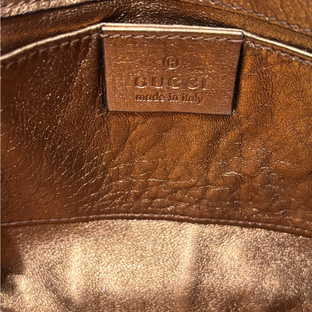 GUCCI Hysteria Gold Metallic Designer Women's Clutch - Picture 8 of 8